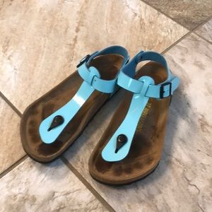 Birkenstock. Shiny patent turquoise.